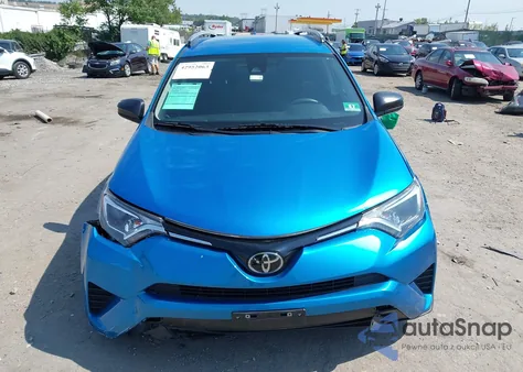 2018 Toyota Rav4 Le из США, поврежденный, VIN JTMBFREV2JD252813